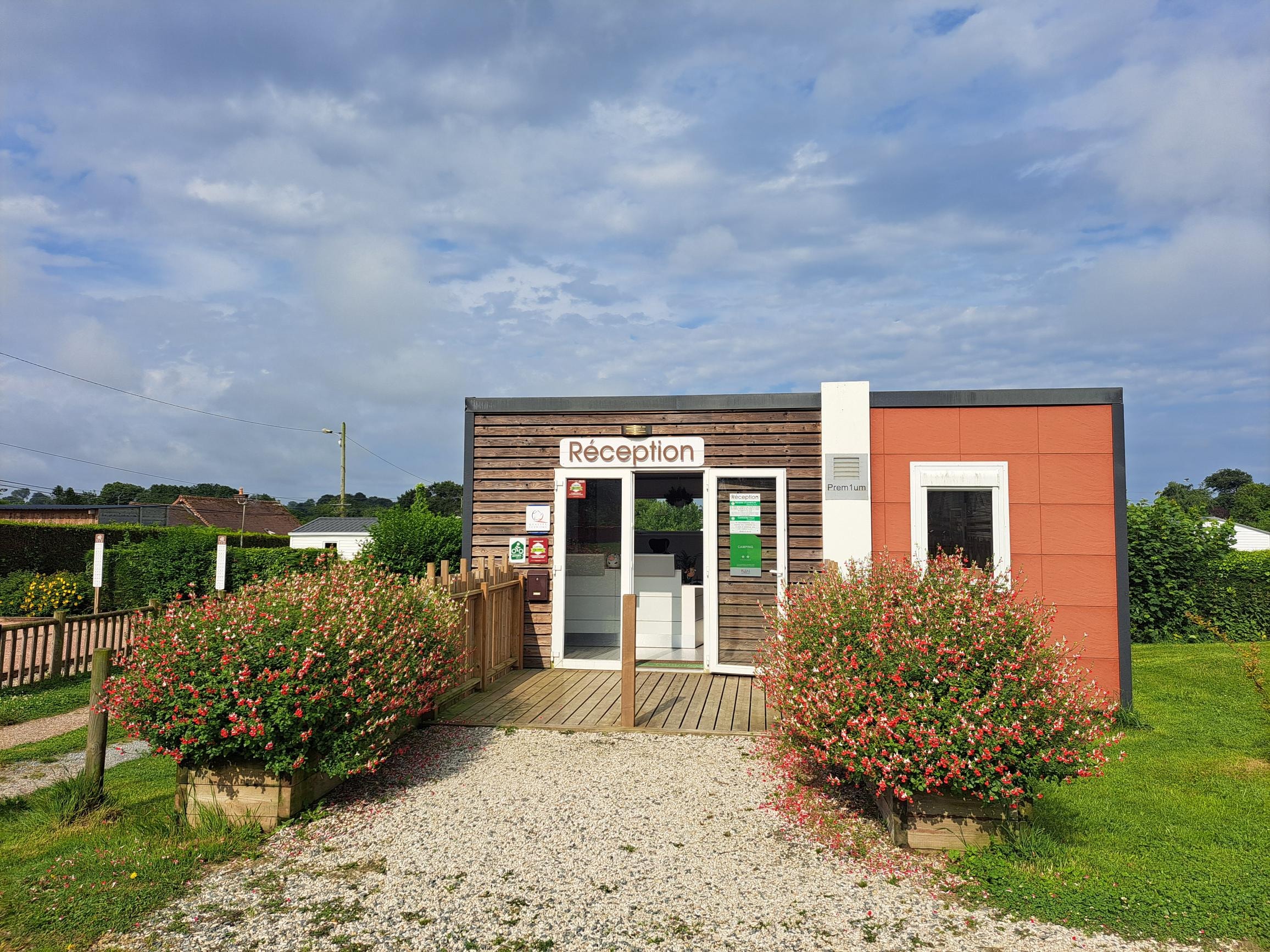 Camping Les Pommiers — Photo 2