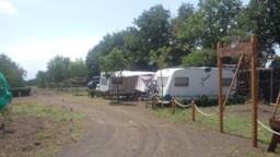 Standplads Campingvogn + Bil