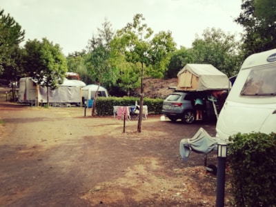 Rooftop tent + Car