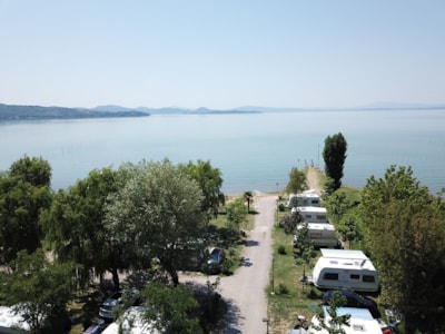 Pitch XL with lake view — 2