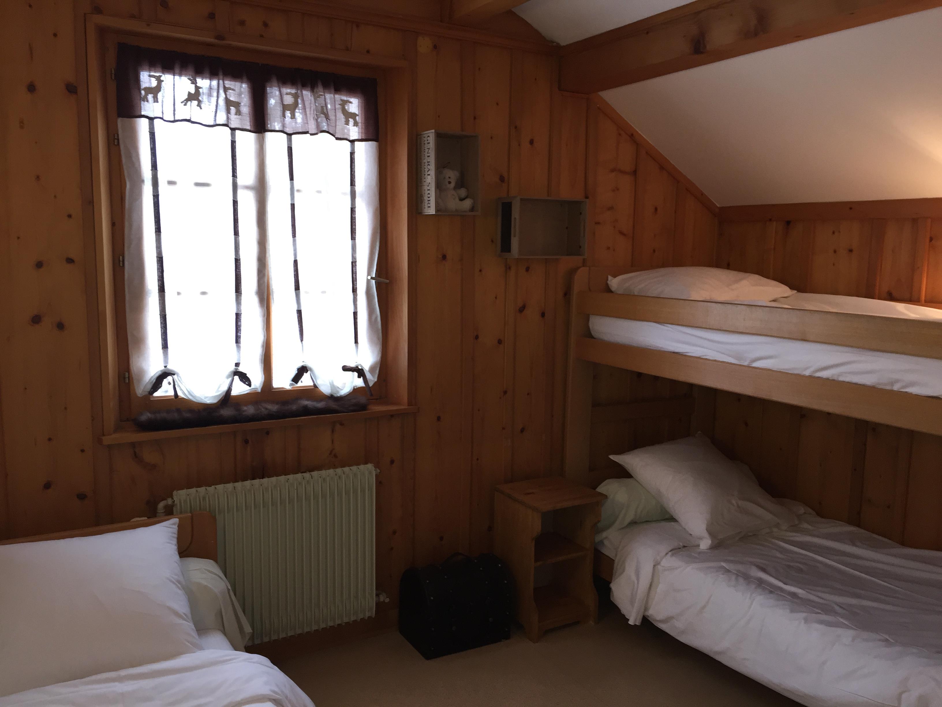 Bedroom - Bedroom 3 Beds - Domaine du Bugnon