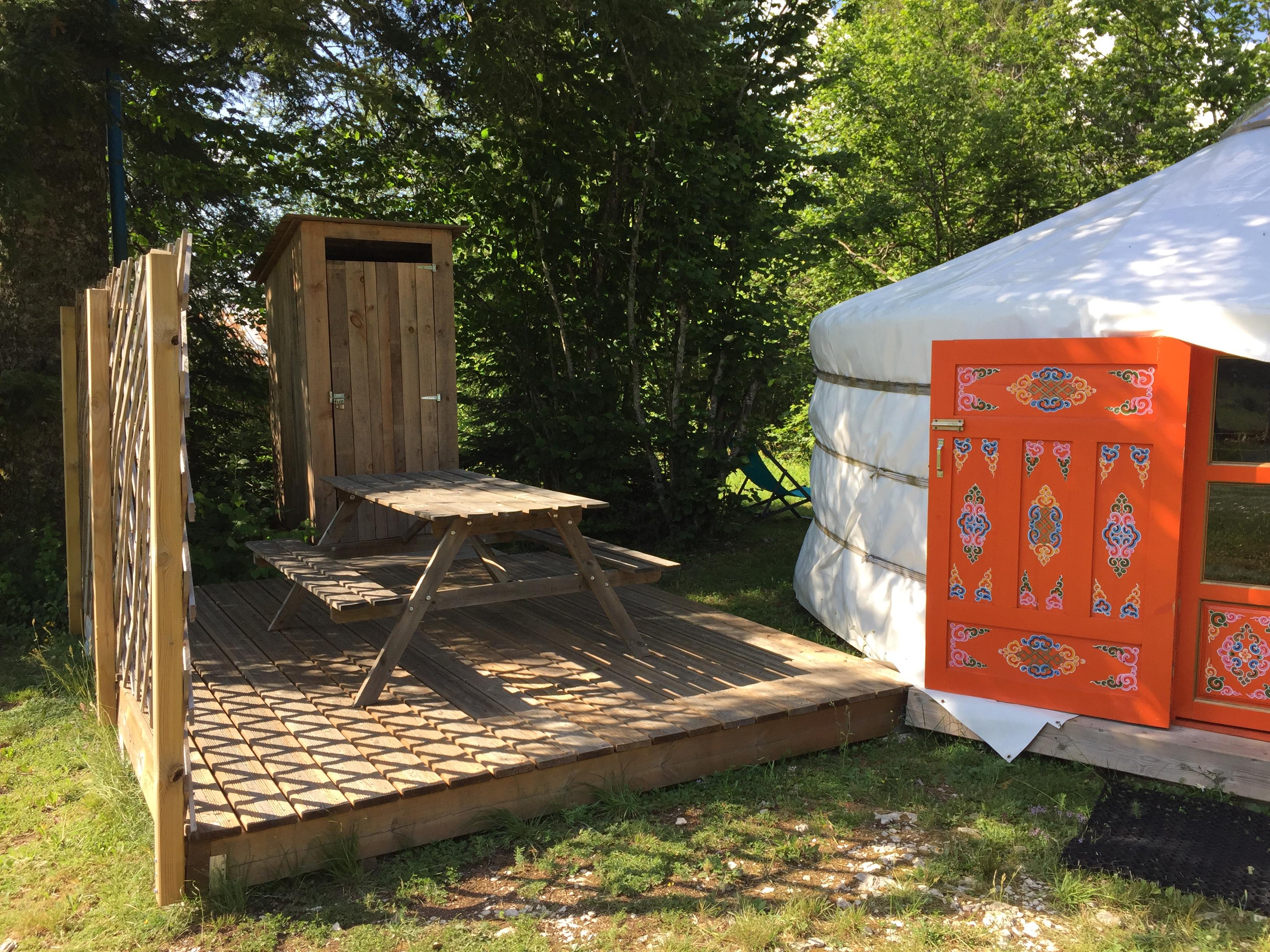 Huuraccommodatie - Yurt Tent - Domaine du Bugnon