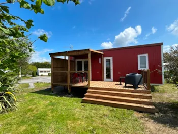 Mietunterkunft - Plaisir Collection – Mobilheim Mit 2 Schlafzimmern, Überdachter Terrasse, Tv Und Geschirrspüler. - Camping Domaine du Mès