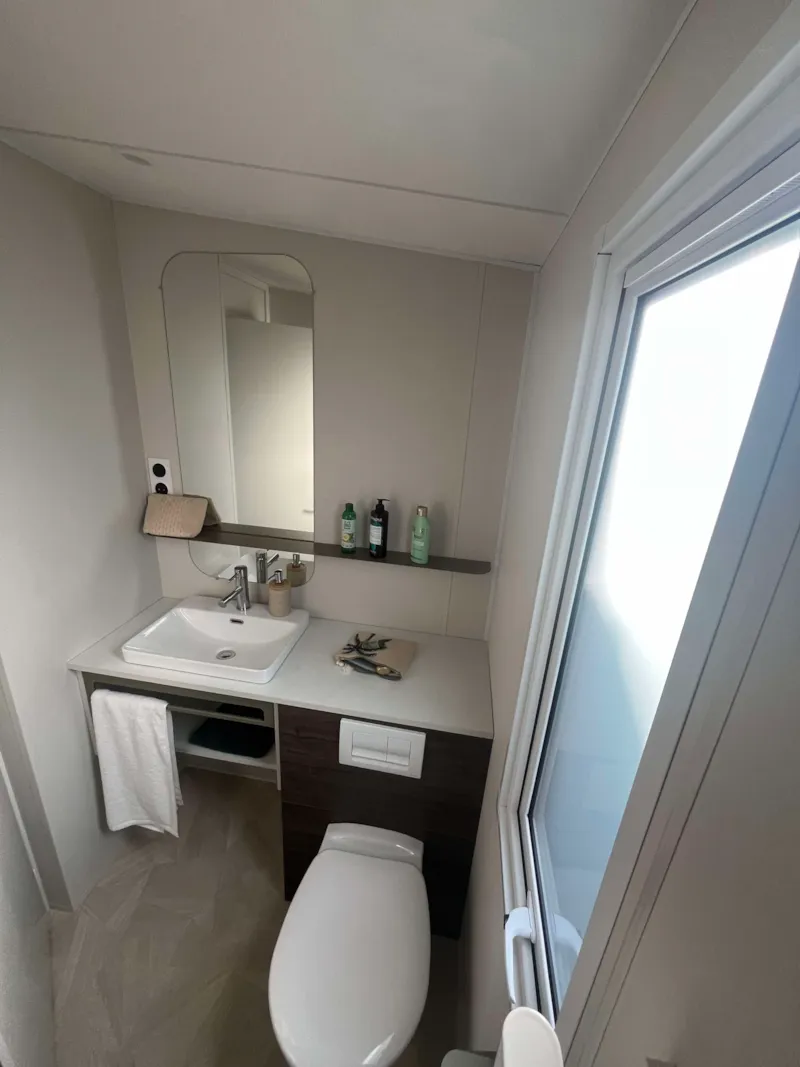 Collection Elegance - Mobil-Home Moderne Avec 3 Chambres Et 2 Salles De D'eau