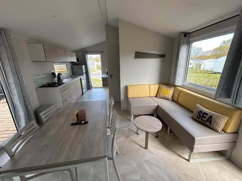 Collection Zen - Mobil-Home 2 Chambres Avec Terrasse Couverte Et Spa Privatif