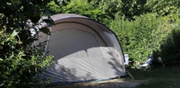 Kampeerplaats(en) - Standplaats + 1 Auto - Camping Le Clos Du Bourg