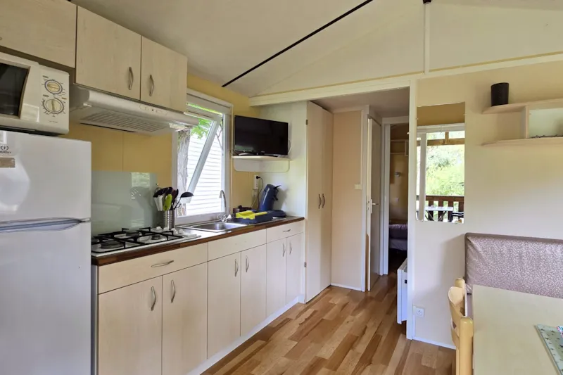 Mobil Home Premium - 2 Chambres, Au Bord De La Rivière