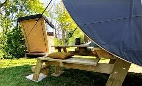 Mietunterkunft - Xl-Westernzelt - image n°3 - Camping de l'Aix