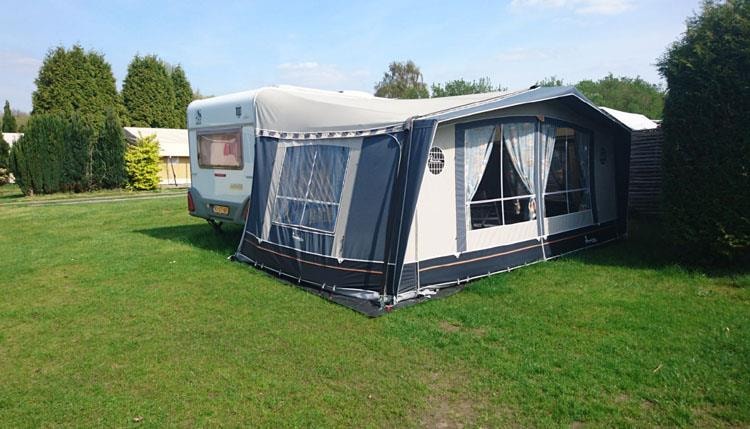 Camping Pitch Comfort with private sanitary