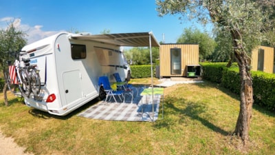 Camping Pitch Comfort with private sanitary — 5