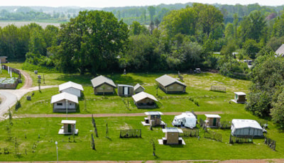 Camping Pitch Comfort with private sanitary — 8
