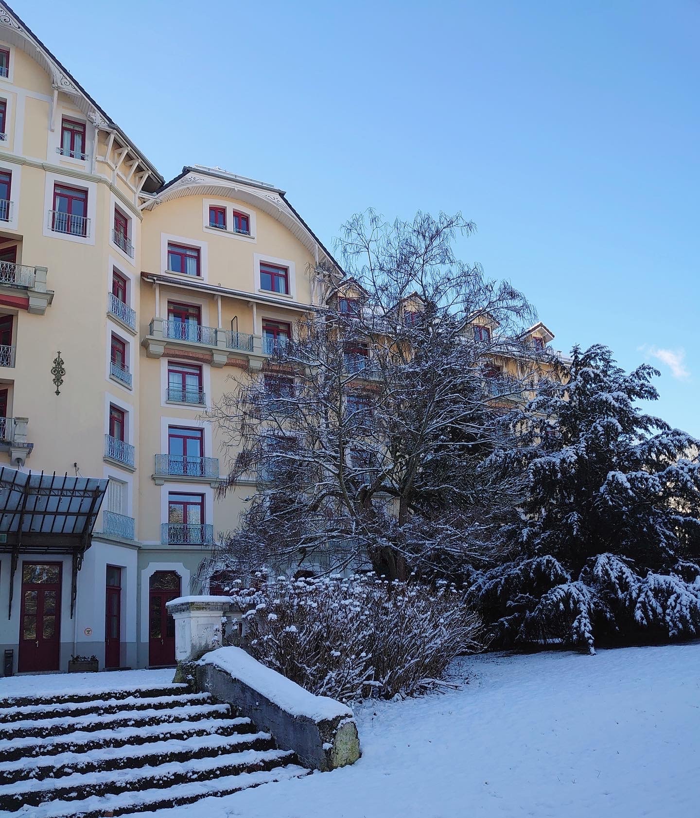 Appart'Hotel le Splendid - Terres de France — Foto 10