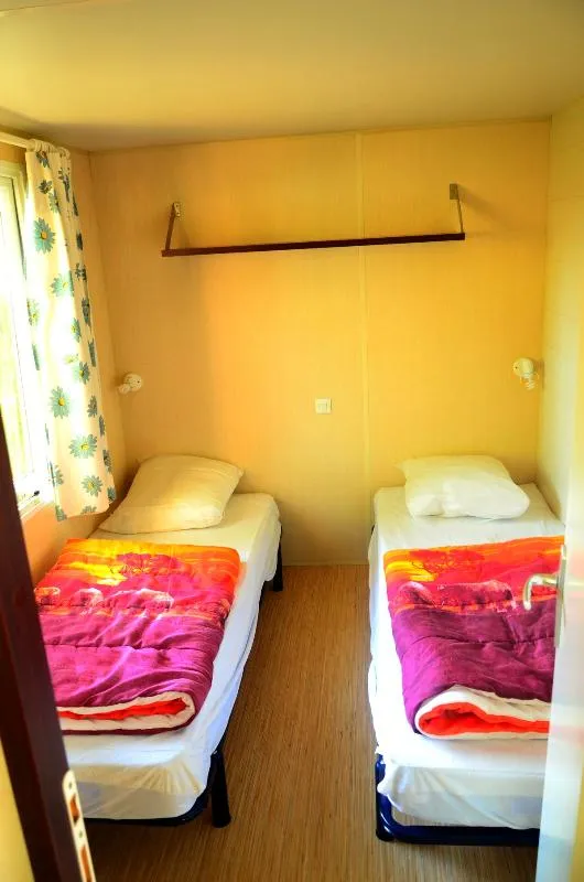 Mobil Home Confort 29M² (3 Chambres) + Clim + Terrasse Couverte + Tv