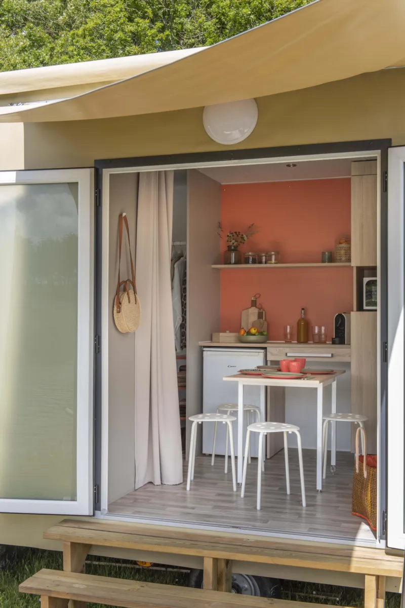 Coco-Sweet 16M² (2 Chambres) - Sans Sanitaires Terrasse Avec Auvent + Tv