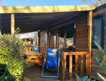 Mietunterkunft - Cottage Premium 40M² (4 Zimmer) - 2 Badzimmer + Klimaangle + Spüllmachine + Überdachte Terrasse - Flower Camping Altea