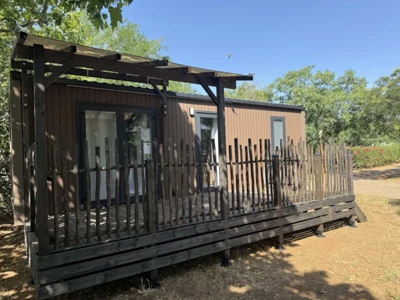 Cottage Premium 32M² (2Ch)  + Terrasse Couverte + Clim + Lv + Tv + Linge De Maison