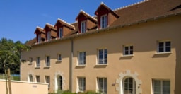 Appart'Hotel la Roche-Posay - Terres de France - image n°3 - Roulottes