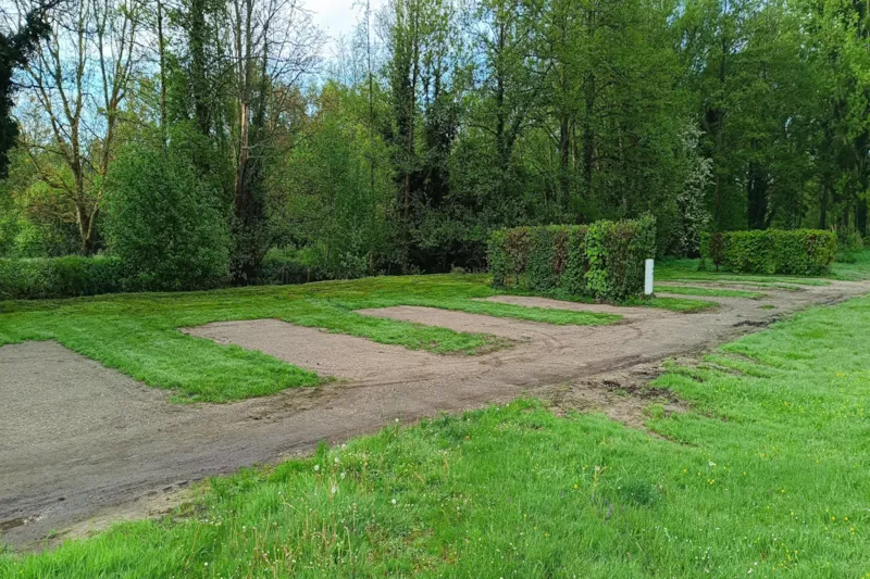 Emplacements Camping-Car / Van + Électricité