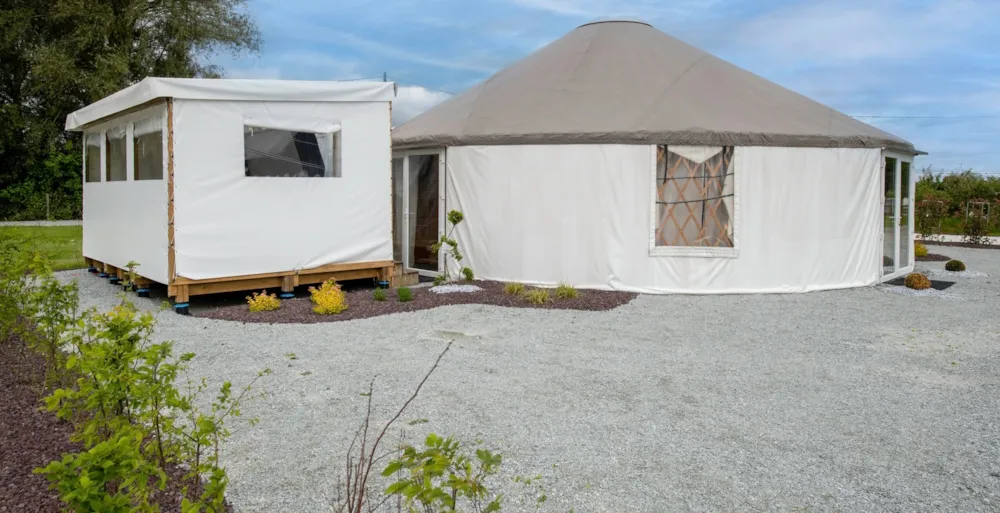 Accommodation - Stay In A Unique And Cozy Yurt + Exclusive Local Gift - Camping de la Seine & SPA ****