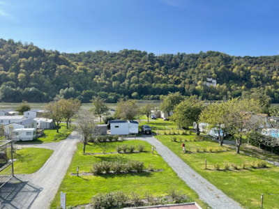 Pitch Electric free Wifi | Easy access | Generous plot | Electricity 16A — 4