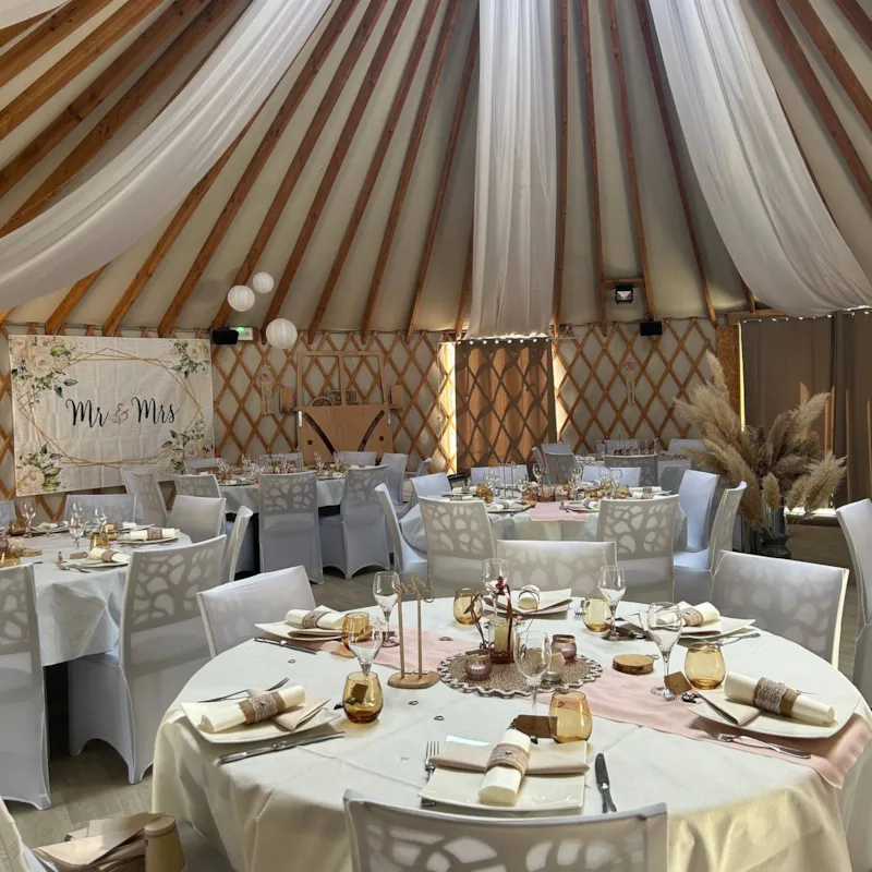 Privatisation De Village De Yourtes En Normandie – Séminaires, Mariages & Événements