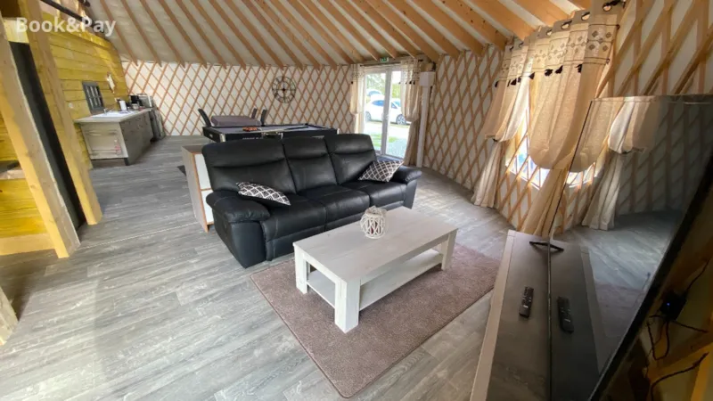 Séjour Insolite : Yourte Confortable