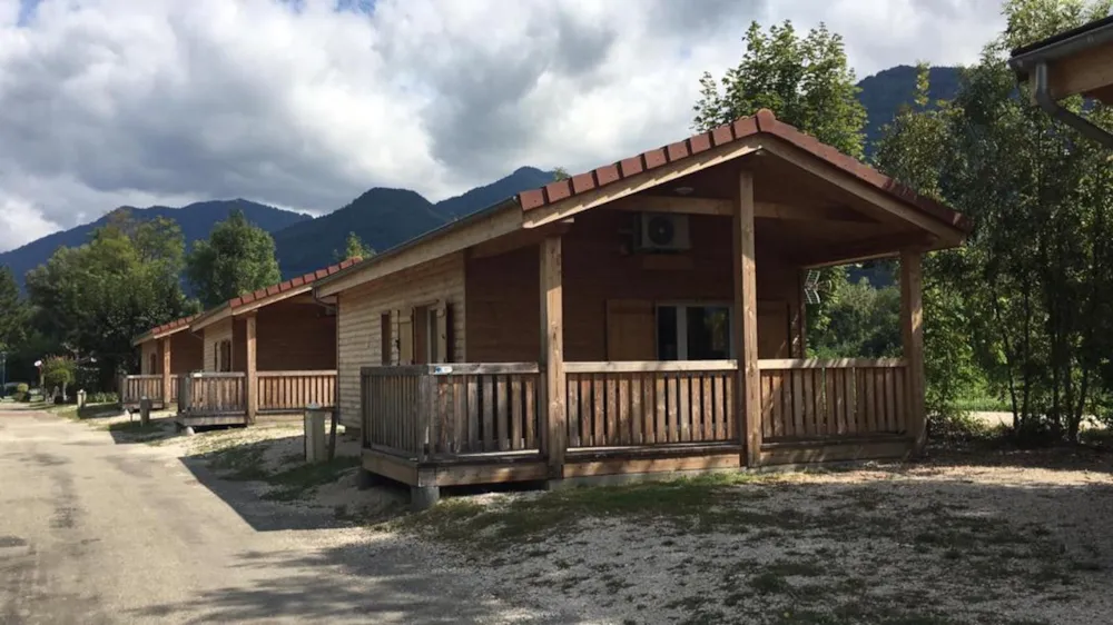 Camping du Lac de La Terrasse - image n°3 - Isere