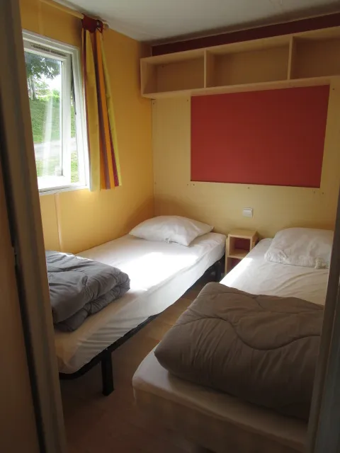 Location - Mobil-Home Emplacement 86 - image n°5 - Camping Bellevue