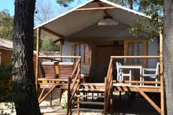 Mietunterkunft - Lodge Africa 39M² - 2 Zimmer - Camping de la Corsive