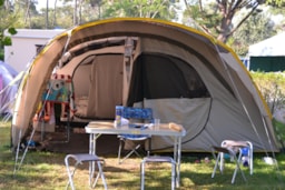 Kampeerplaats(en) - Standplaats Pakketprijs Wandelaar Per Voet Of Per Fiets Met Tent - Camping de la Corsive