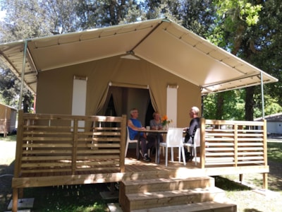 Lodge Tent - 33 m² - 2 bedrooms - without toilet block — 1