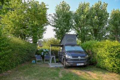 Comfort pitch (16 A electricity)