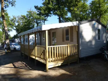 Mietunterkunft - Mobilheim Standard 22-28M² - 2 Schlafzimmer - Überdachte Terrasse + Tv - Flower Camping Les Loges