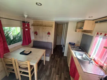 Mietunterkunft - Planwagen 2 Schlafzimmer - Flower Camping Les Loges