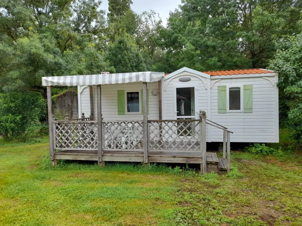 Location - Mobil-Home Coccinelle - 2 Chambres - Camping du Nizour