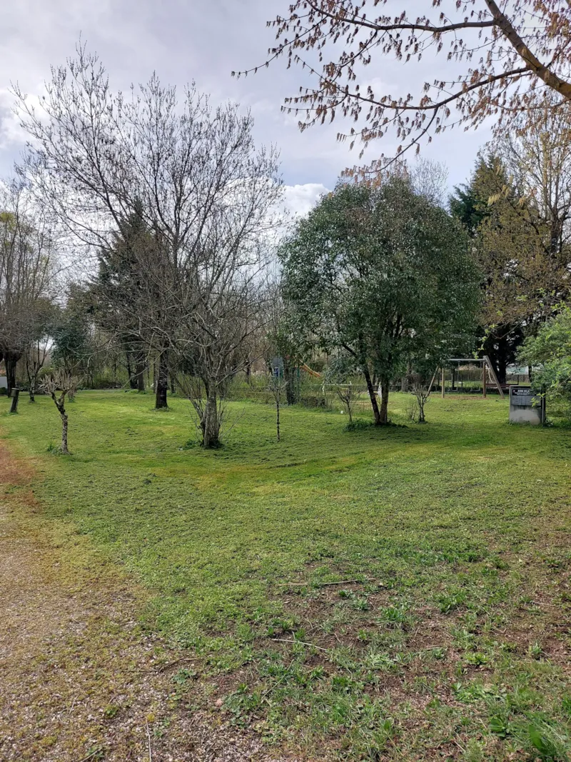 Forfait Camping-Car Ou Camion Aménagé (Sans Électricité)