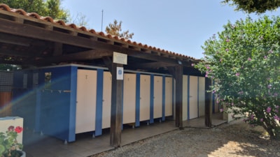 EMPLACEMENT VELO SANS ELECTRICITE SANS VOITURE