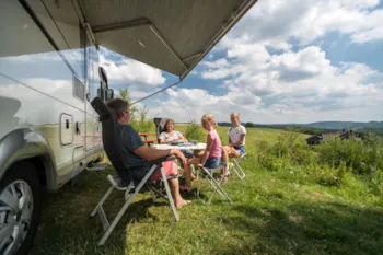 Stellplatz - Stellplatz (Wohnwagen / Wohnmobil) - Campingpark im Bergischen Land