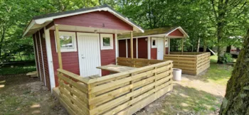 Mietunterkunft - Camping Hütte C01-C04 - Långasjönäs Camping & Holiday Village