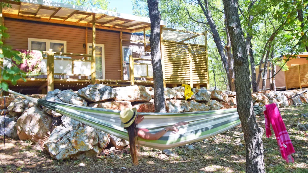 Huuraccommodatie(s) - Arizona Comfort Met Spa - Camping Tikayan Rives du Lac de Sainte Croix