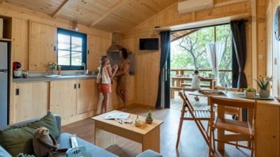 CHALET KENYA. STANDARD WITH SPA