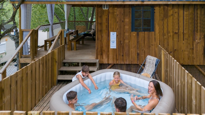 CHALET KENYA. STANDARD AVEC SPA