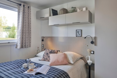 Premium Mobile Home 34 m² - 3 bedrooms - semi-covered terrace - TV + A/C + sheets + towels — 5