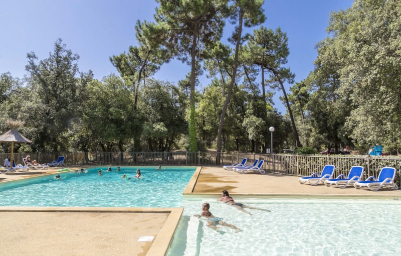 Flower Camping Monplaisir - Camping - Saint-Trojan-les-Bains