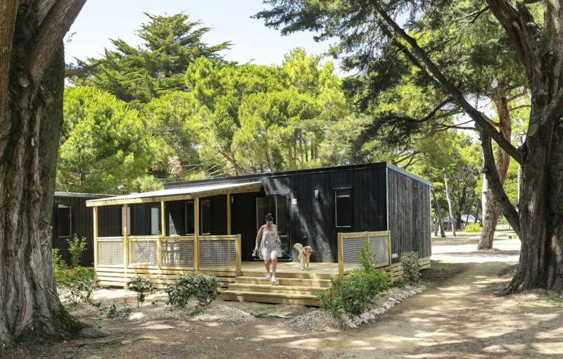 Mobil-Home Premium 34M² (3 Chambres - 6 Pers.) + Terrasse Couverte + Tv + Draps Et Serviettes + Clim