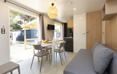 Premium Mobile Home 30m² (2 bedrooms) + terrace + TV + sheets and towels
