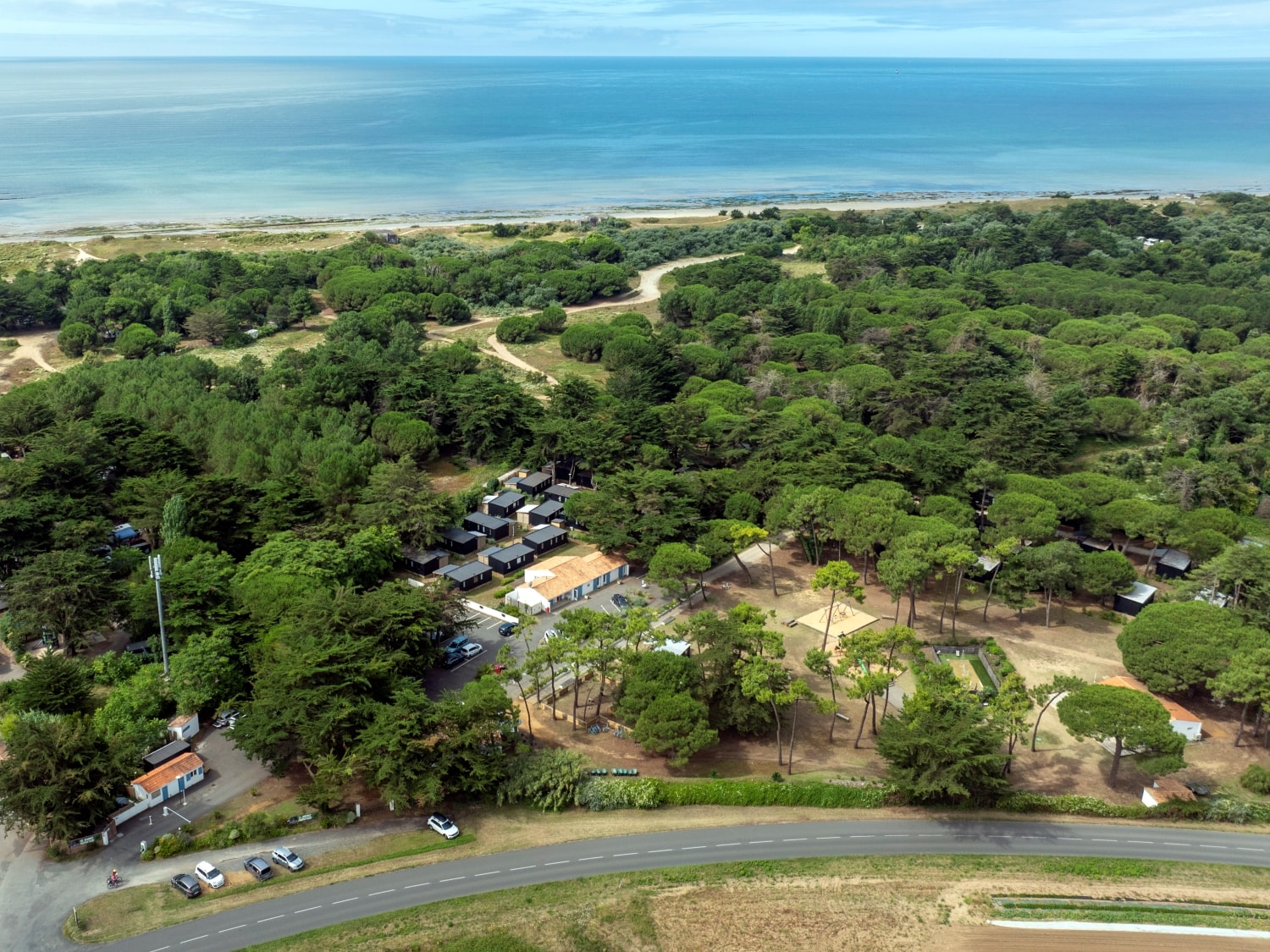 Flower Camping Tamarins Plage  — Foto 3