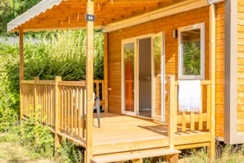 Accommodation - Mobil Home 1 Bedroom Gold 2 Persons - Camping Ushuaïa Villages - Camping Les Fougères