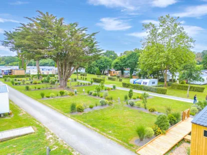 Piazzola + Auto + Elettricità 6A