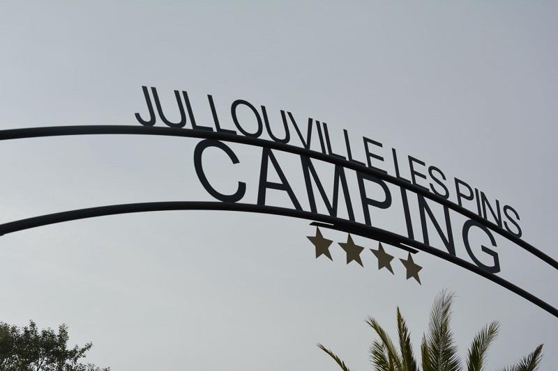 Establishment Camping Jullouville Les Pins - Jullouville